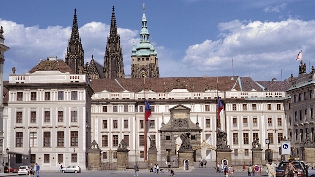Prezidentské primárky startují. Občanští demokraté si začínají vybírat svého kandidáta na prezidenta