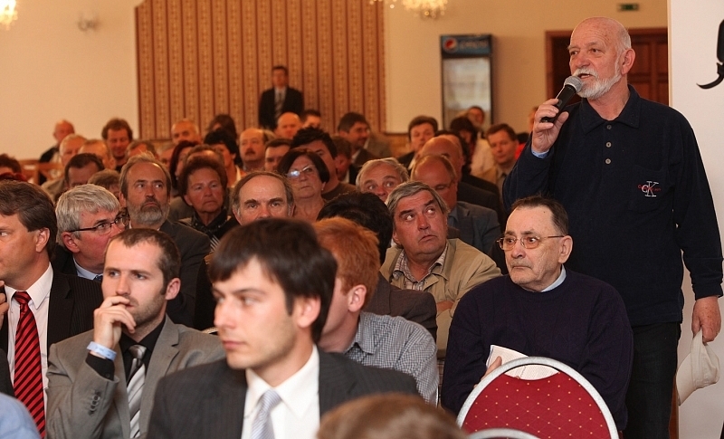Občanští demokraté z Vysočiny začali volit svého kandidáta na prezidenta