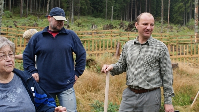 Nedělej vůbec nic, ber plat a mlč