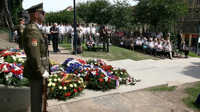 Projev na pietním shromáždění k uctění památky obětí komunismu na Újezdě v Praze