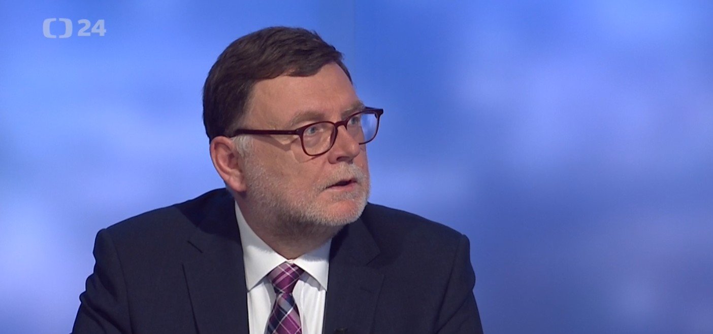 Události, komentáře: Hlasování o nedůvěře vládě