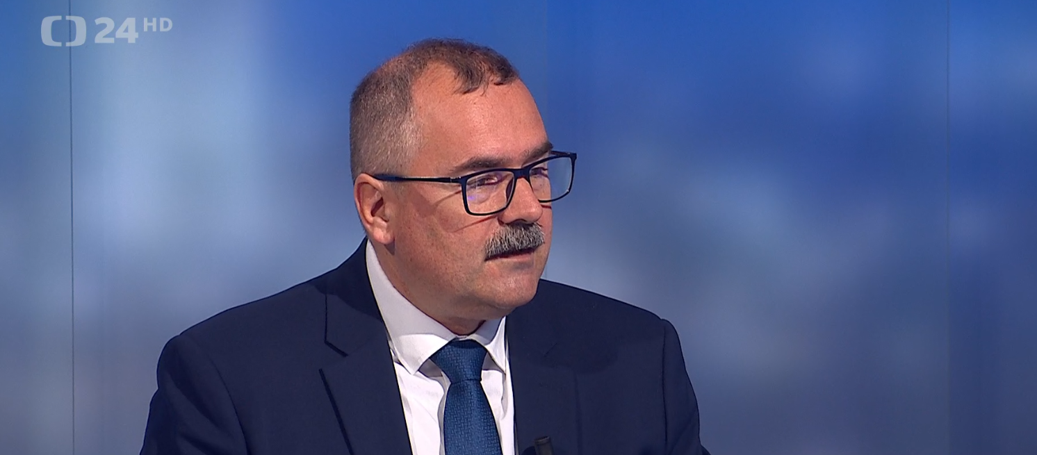 Pavel Žáček: Události, komentáře ČT24 o obraně