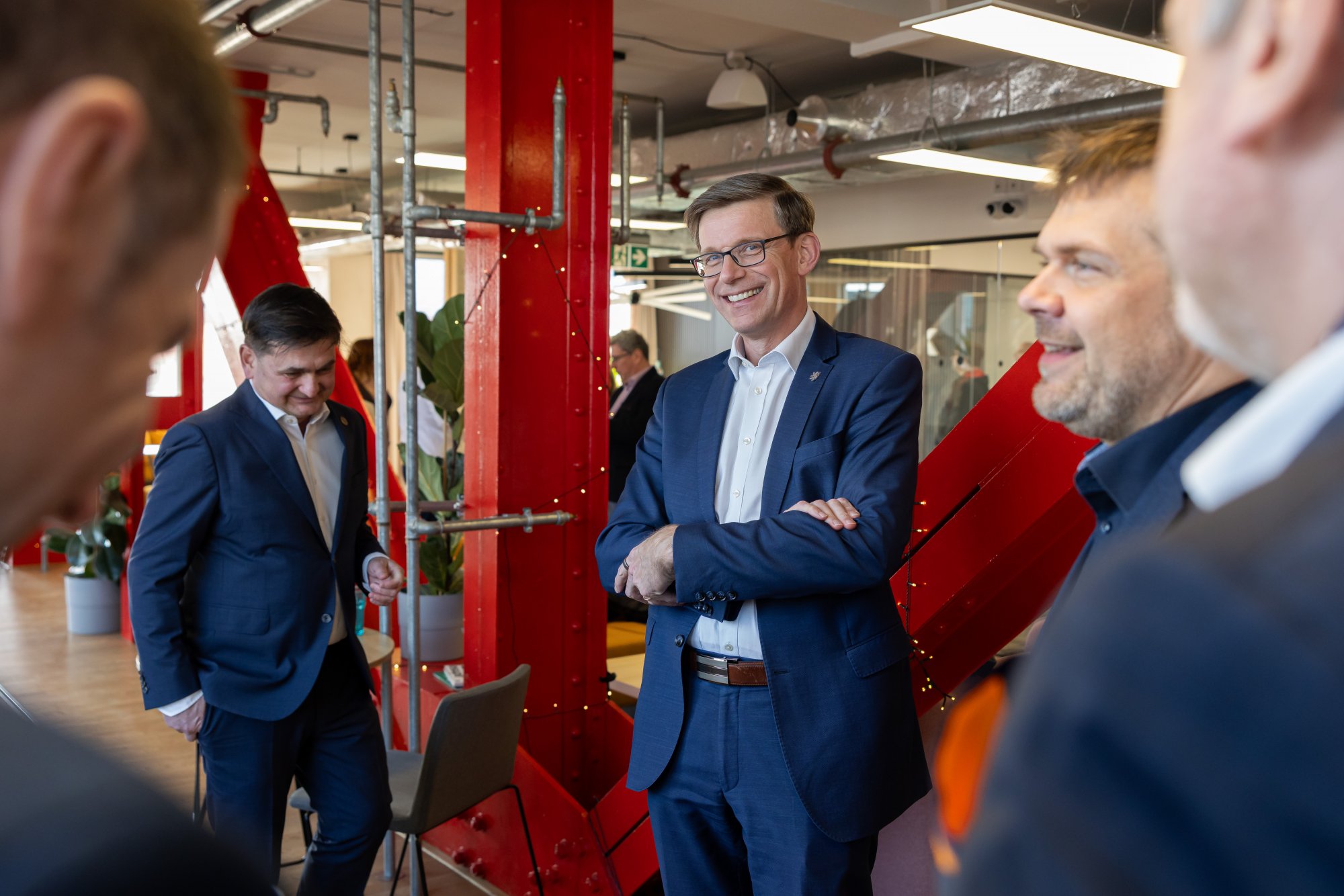 ODS: Mezinárodní situace se nás jednoznačně dotýká a znamená to, že je třeba posilovat výdaje na obranu i zpravodajské služby