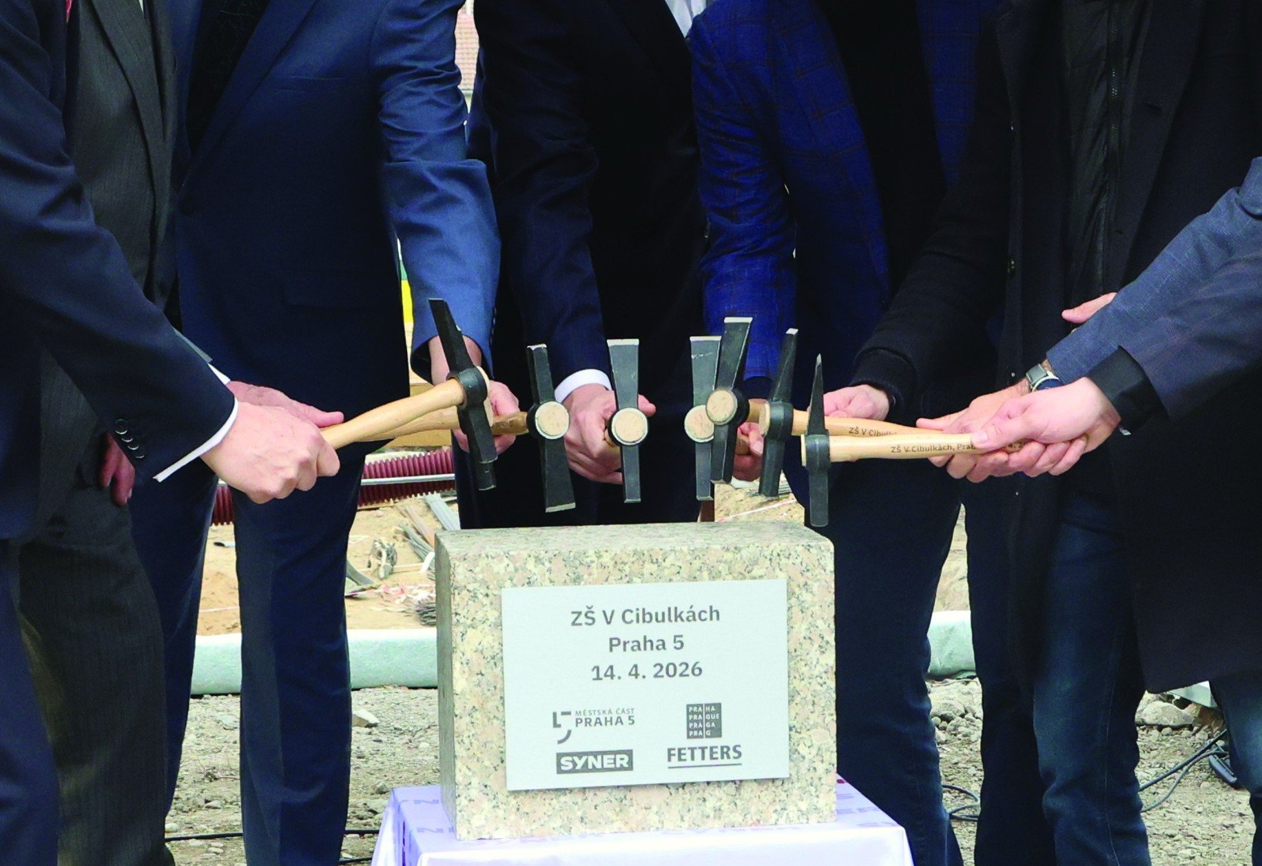 Skvělá zpráva pro rodiny z Prahy 5: Zápisy do prvních tříd dopadly na jedničku, místo má každý budoucí prvňáček!