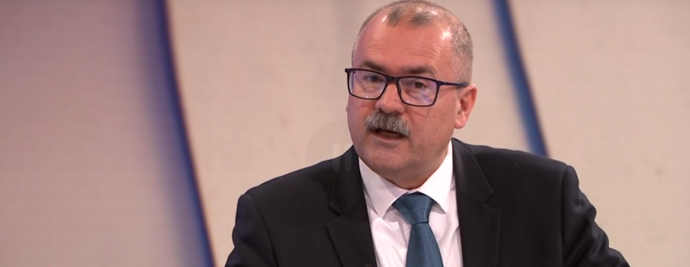 360°CNN Prima News: Destrukce institucí, pálil Pavel Žáček do vlády