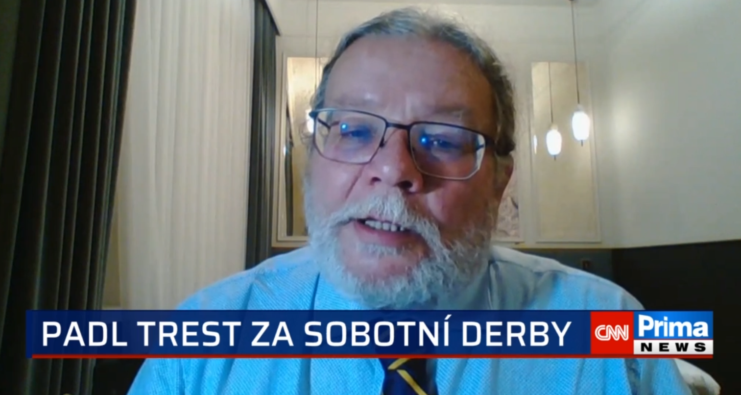 CNN Prima News: Důvěru srazili vymaštěnci, opřel se do ultras Alexandr Vondra. Varoval před ještě horším scénářem derby