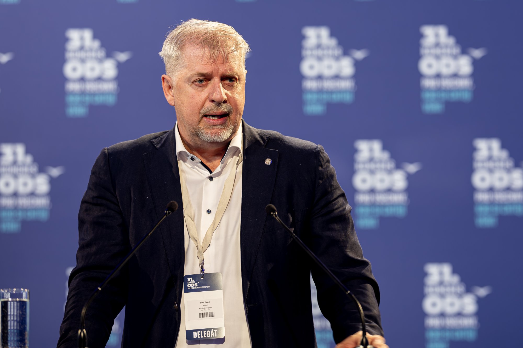Petr Bendl pro ČRo Plus: Návrh předkupního práva zemědělců je podanou rukou těm největším a nejbohatším