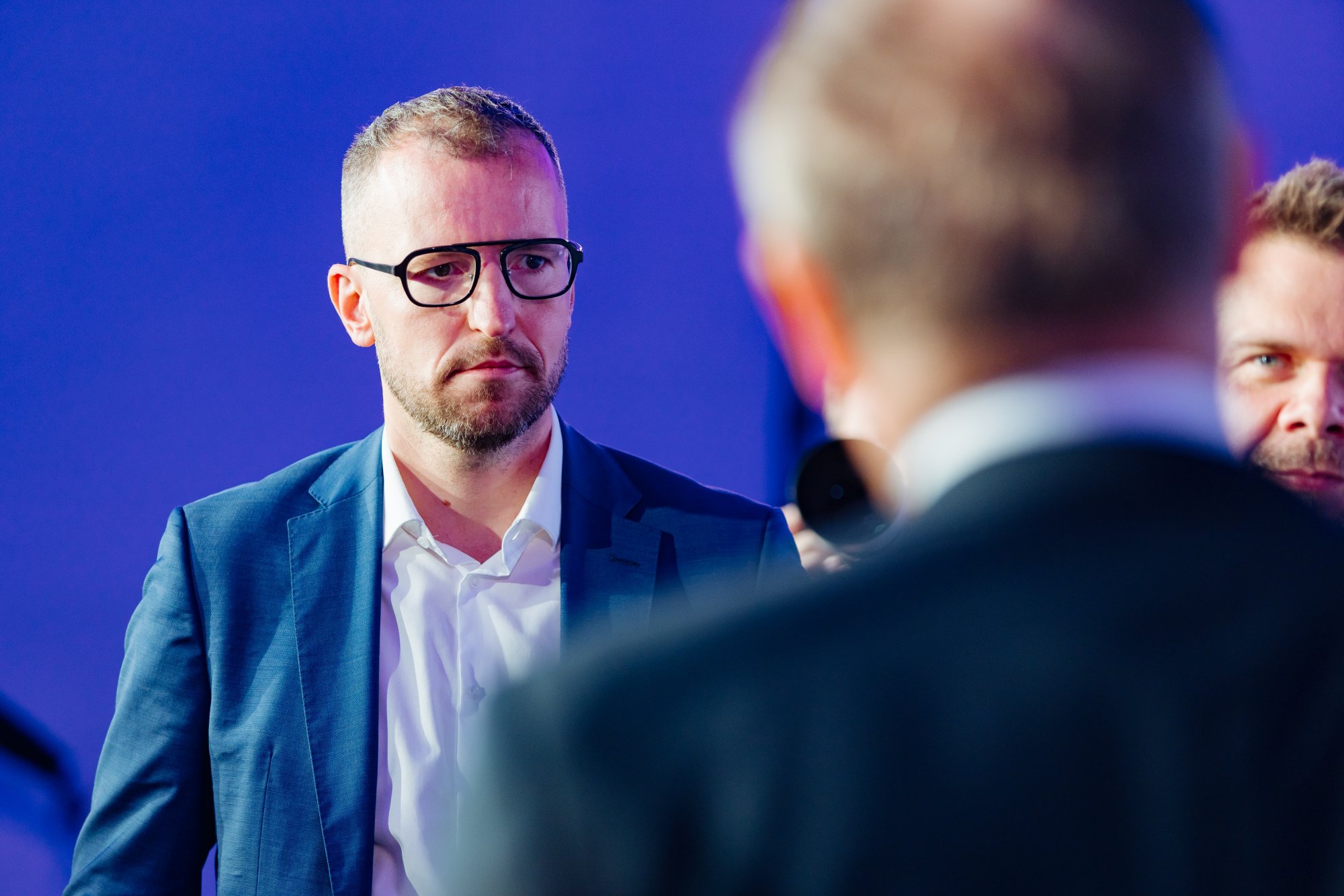 Jakub Stárek: Vláda chaosu a arogance odstavila úspěšného šéfa Českých drah a nové ředitelce rovnou podkopala autoritu