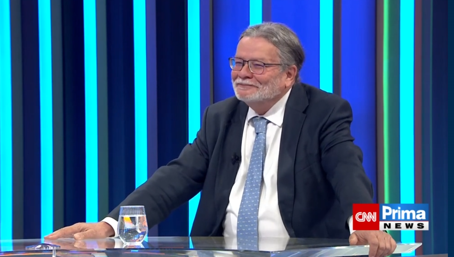 Alexandr Vondra v Partii: Macinka sliboval hlídat Babiše, jen ho hladí po srsti