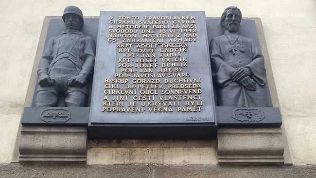 Kaplický Fuchsová (placená pražská zastupitelka za ANO) nemá úctu před historií!