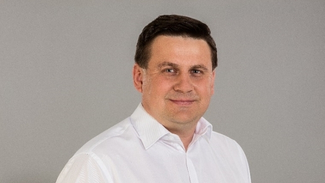 Starosta Králova Dvora referuje o nových investicích do místního zámku