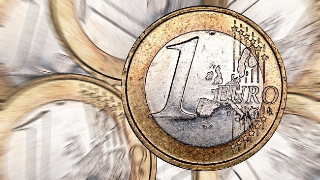 Zdrženlivý postoj vlády k návrhům eurozóny je na místě