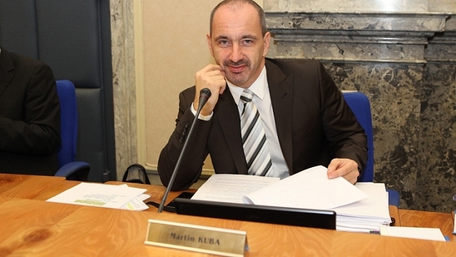 Musíme citlivě zvážit podíl jádra i limity těžby uhlí