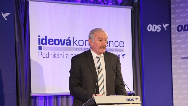 Stavění zdí mezi podnikatele a zaměstnance je umělé vytváření bariér