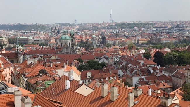 Diskuse nad „starým a novým“