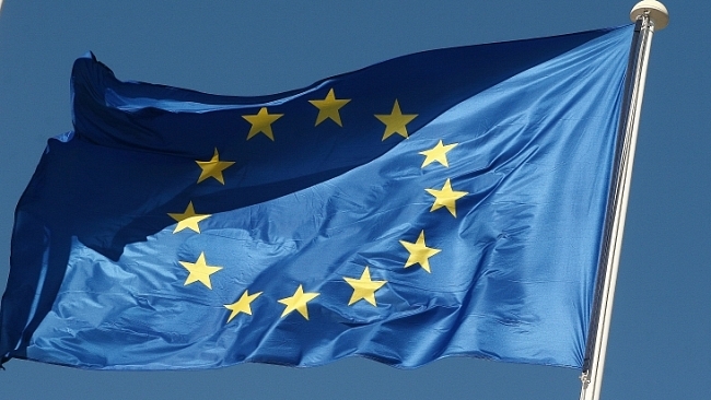 Právo legislativní iniciativy lidem Brusel nepřiblíží