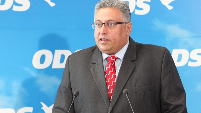 Rada kraje zrušila netransparentní zakázky, které sama schválila