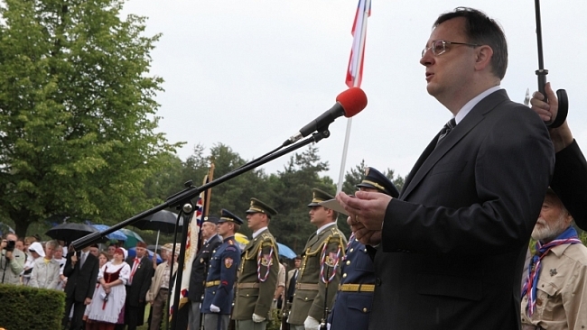 Projev premiéra na pietním aktu v Lidicích