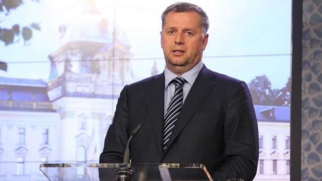 Za slévání tvrdého pití budou tvrdé tresty