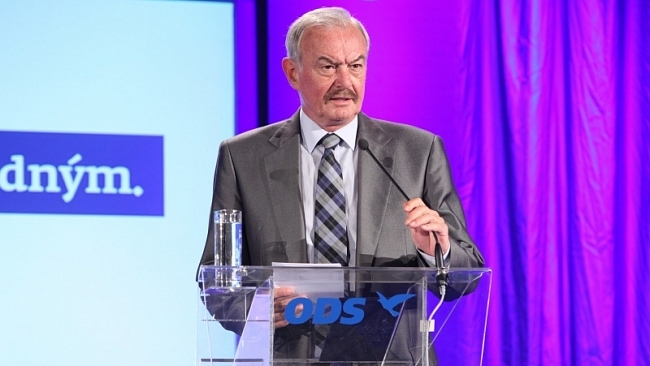 Zahájení konference zahraničních Čechů pod názvem 'Krajané a problém generací 2012'