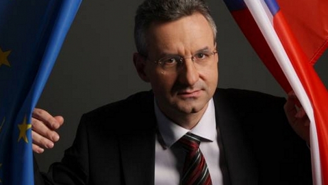 Euroobčané se prý mají setkávat. Za miliony eur