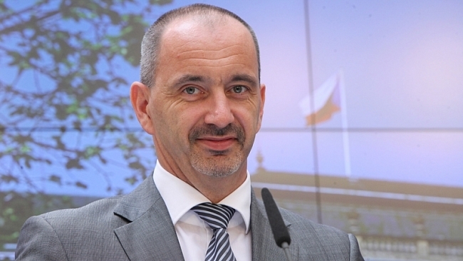 S nespokojenými poslanci budu mluvit, musíme najít kompromis