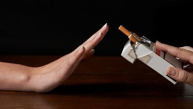 Zákaz kouření v restauracích je jen další břímě pro podnikatele