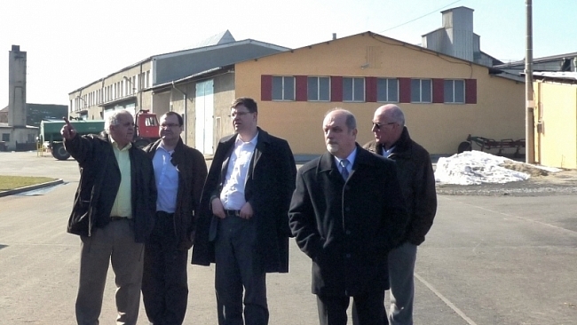 Místopředseda PS PČR Jiří Pospíšil mezi zemědělci na Domažlicku