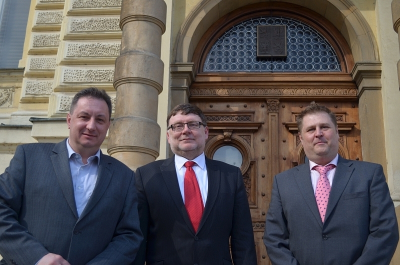 Tisková zpráva ze setkání ministra dopravy Zbyňka Stanjury se zástupci měst a obcí
16. dubna 2013 v Lounech