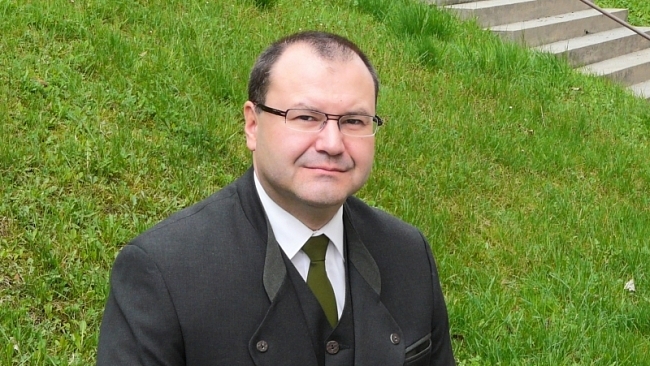 Stát bude moci využít zdroje státních podniků