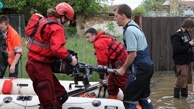 Ministr životního prostředí Tomáš Chalupa zajistil pomoc pro Lužec nad Vltavou 