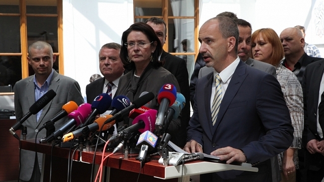 Zodpovědnost za svá rozhodnutí musí nést i státní zástupci a policie