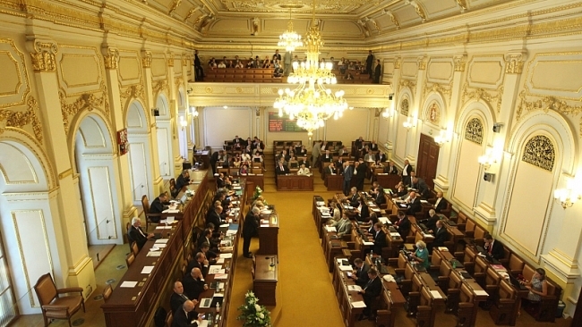 Proč jsem nehlasoval pro rozpuštění Sněmovny