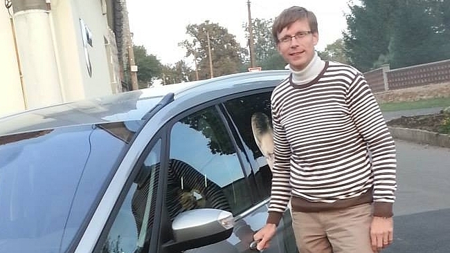 Důvody pro lustrace trvají dosud