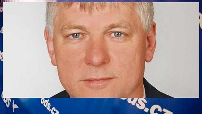 Dva až tři mandáty v eurovolbách budou za současného stavu pro stranu úspěch
