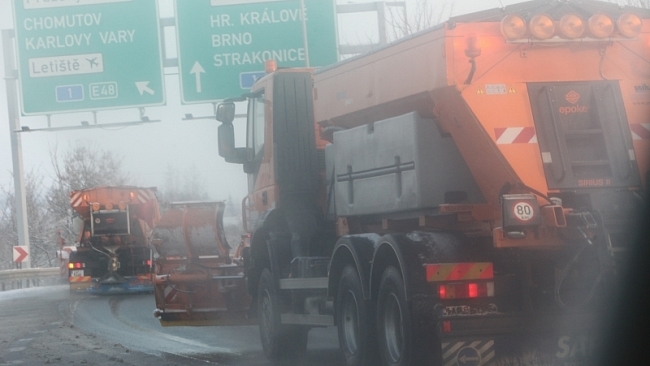 Další zpackaný tendr na dopravě ohrožuje zimní údržbu silnic
