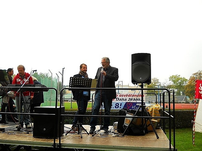 Modrobílé odpoledne v Kladně 5.10.2014