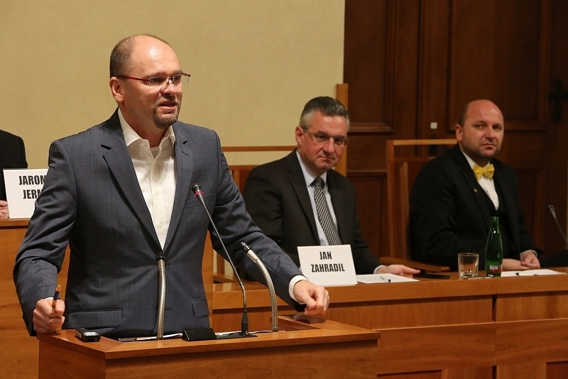 Veřejné slyšení o zachování české koruny jako národní měny
