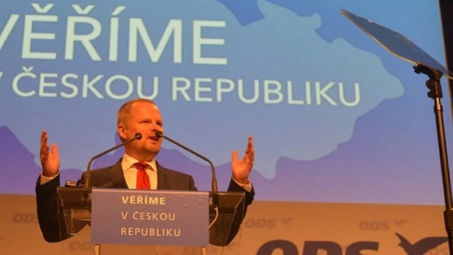 Premiér Sobotka v Bruselu selhal a nehájil zájmy občanů ČR