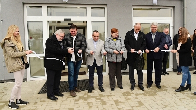 Nová poliklinika v Králově Dvoře slavnostně otevřena