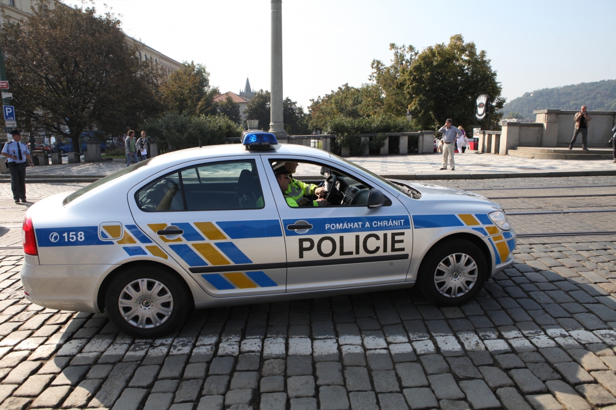 Populistické výkřiky o stabilizaci policie