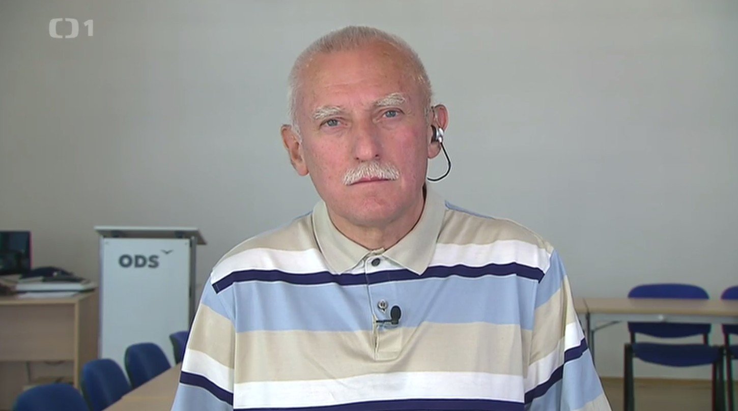 Události ČT: Stížnost na kontroly domácích kotlů