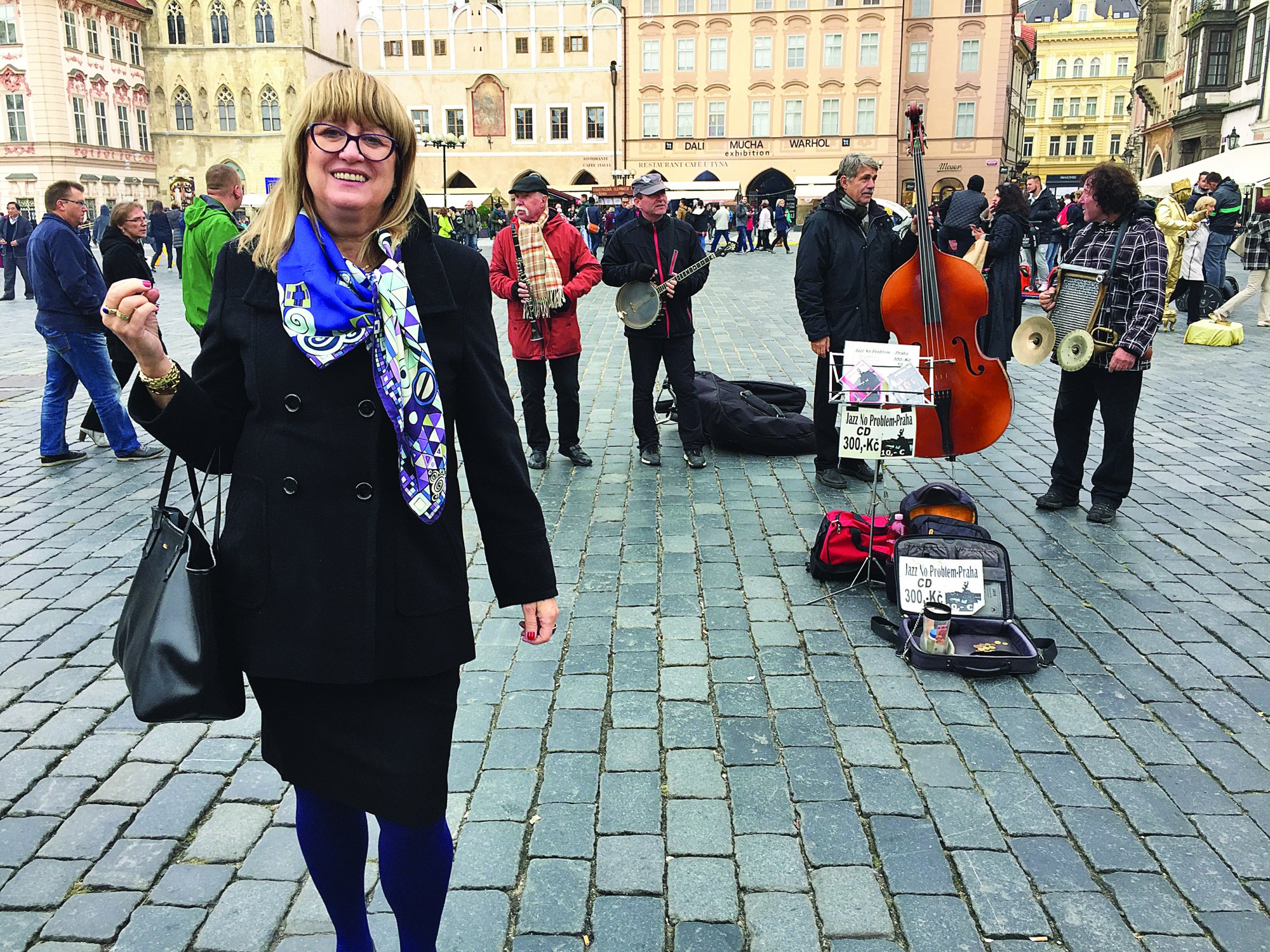 Ustoupí Praha tlaku buskerů?