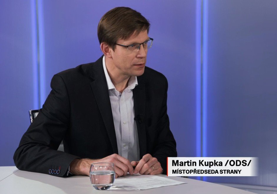 Duel Seznam.cz: Duel: Byly o Vánocích velké obchody zavřené naposledy? Zákaz je laciný populismus, tvrdí ODS