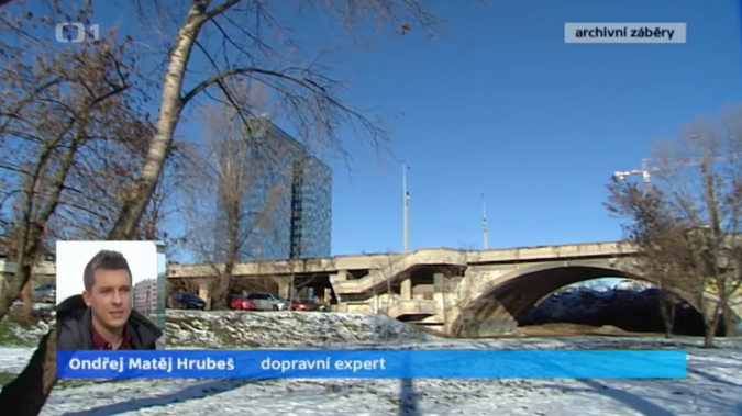 Praha se rozpadá. Libeňský most uzavřen ze dne na den