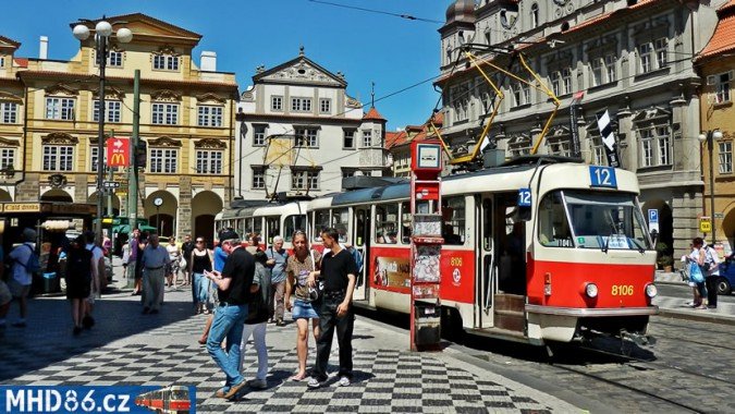 Prázdninové intervaly kvůli nedostatku řidičů? Ne, řidiči seděli ve vozovnách