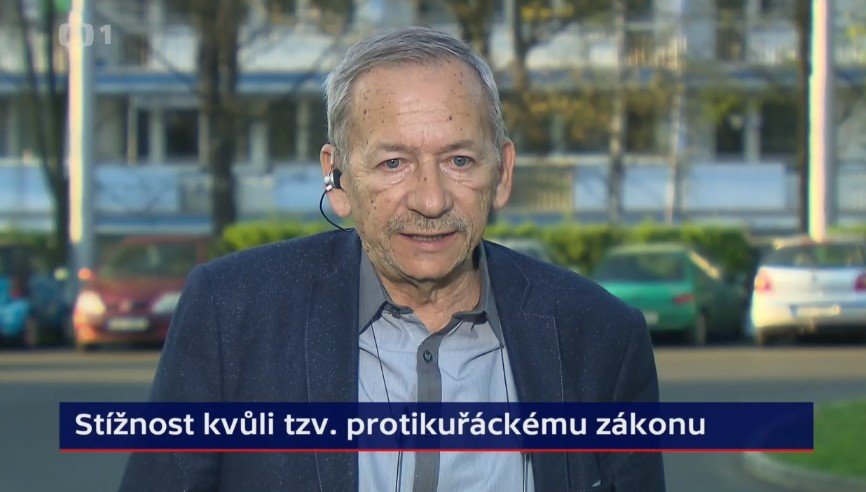 Události ČT: Zákaz kouření