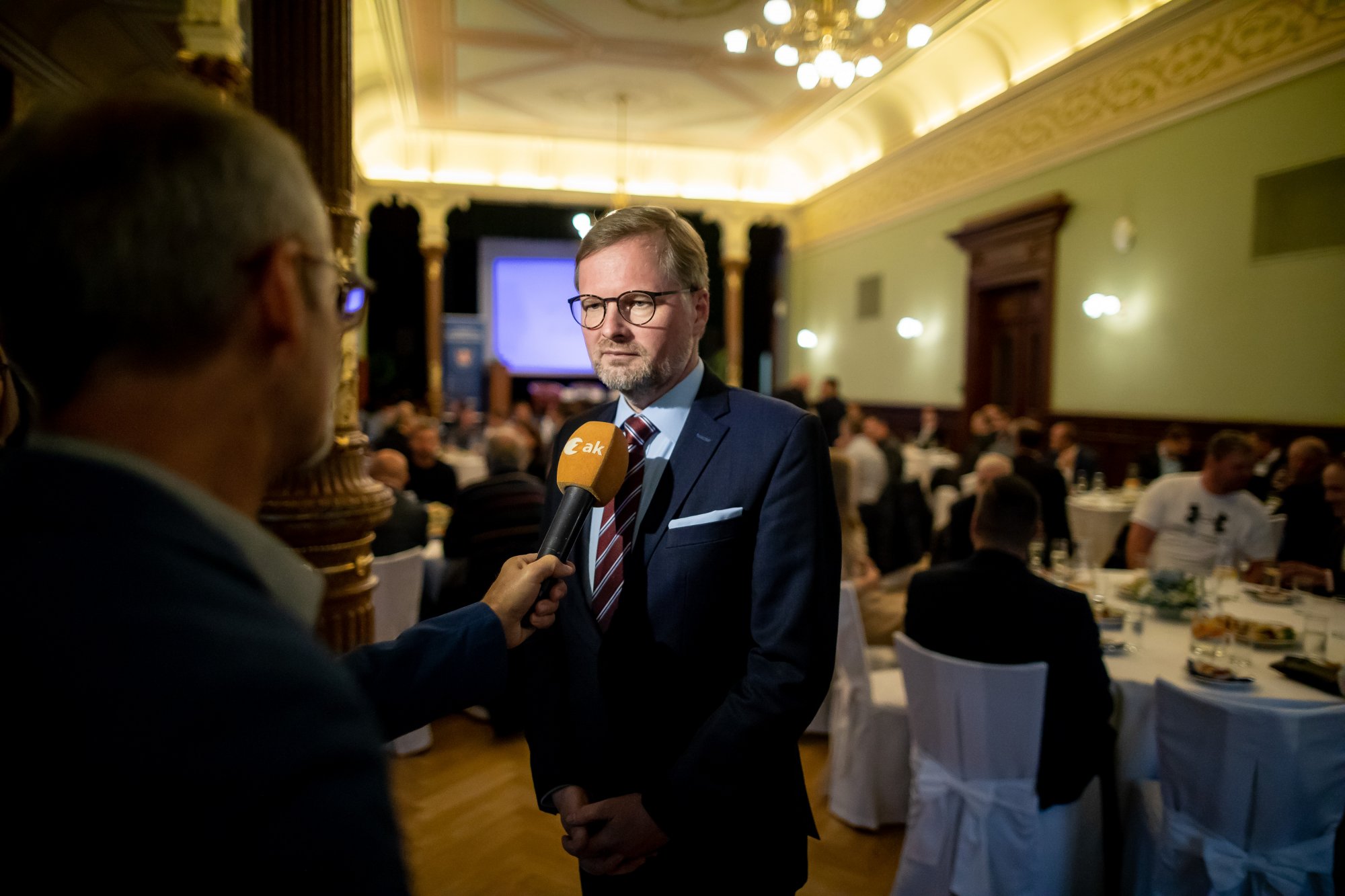 Naším politickým cílem je znovu rozběhnout města, vyřešit problémy s dopravou, velkými projekty, se stagnací