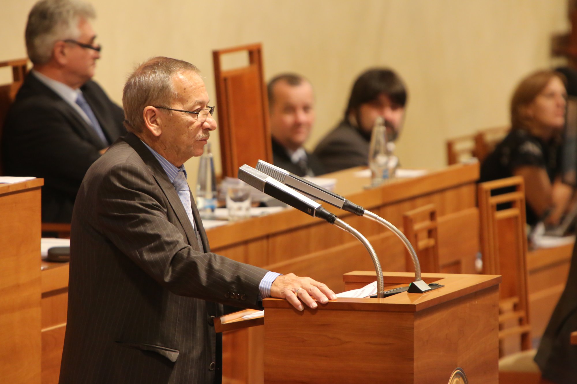 Jaroslav Kubera zvolen předsedou Senátu