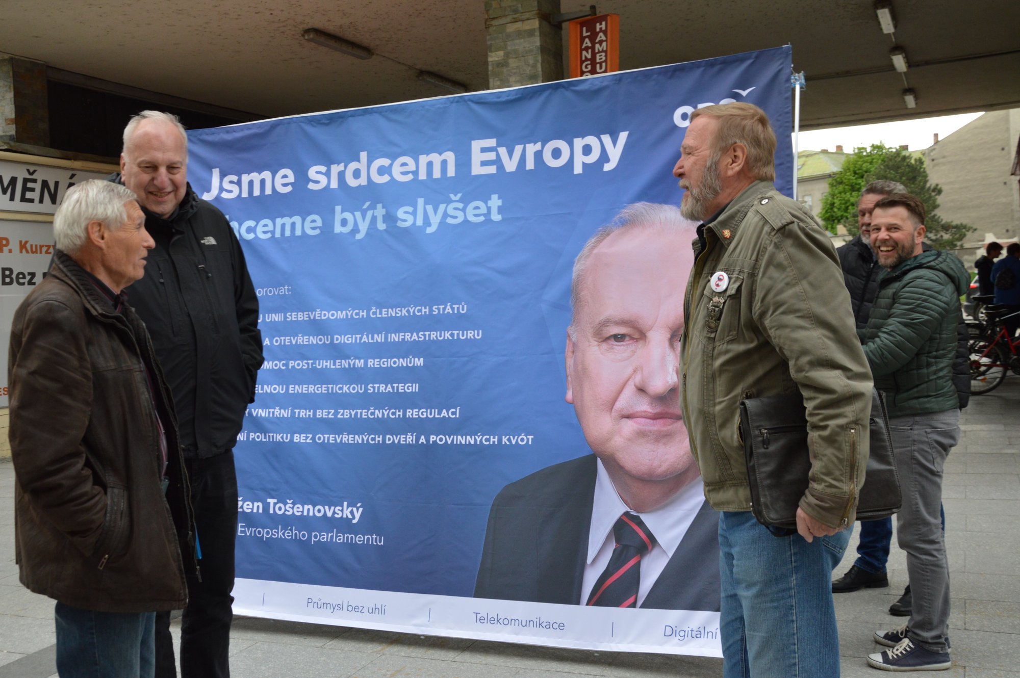 Předvolební setkání s Evženem Tošenovským v Opavě